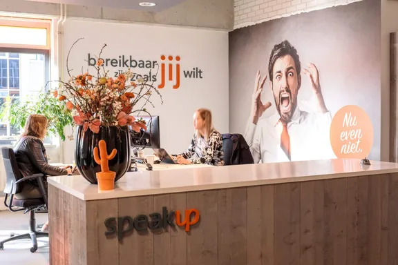 Speakup servicedesk medewerkers aan het werk
